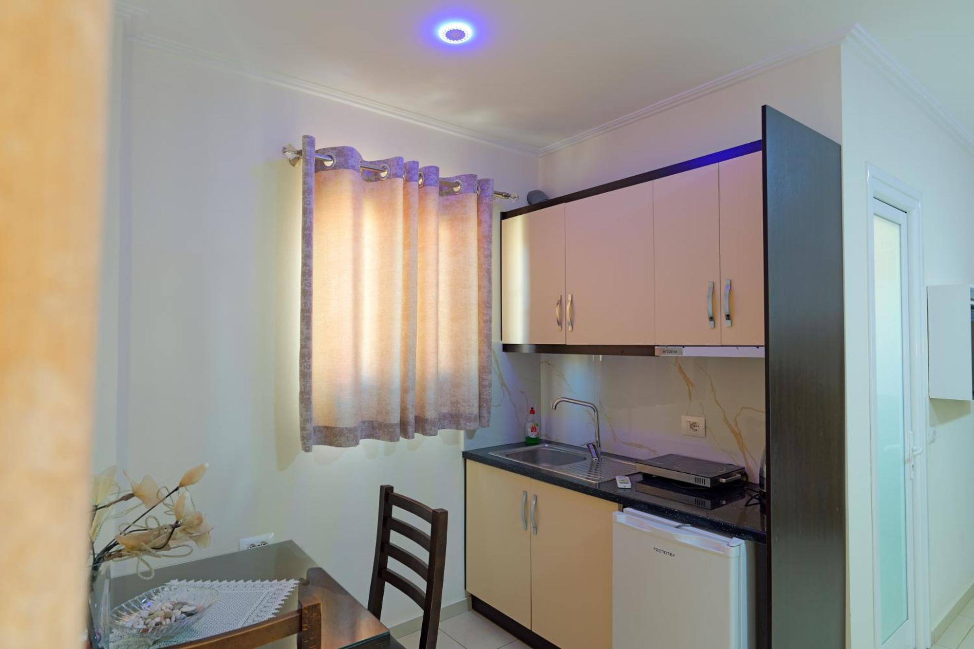 Hotel Chris Ksamil Dış mekan fotoğraf
