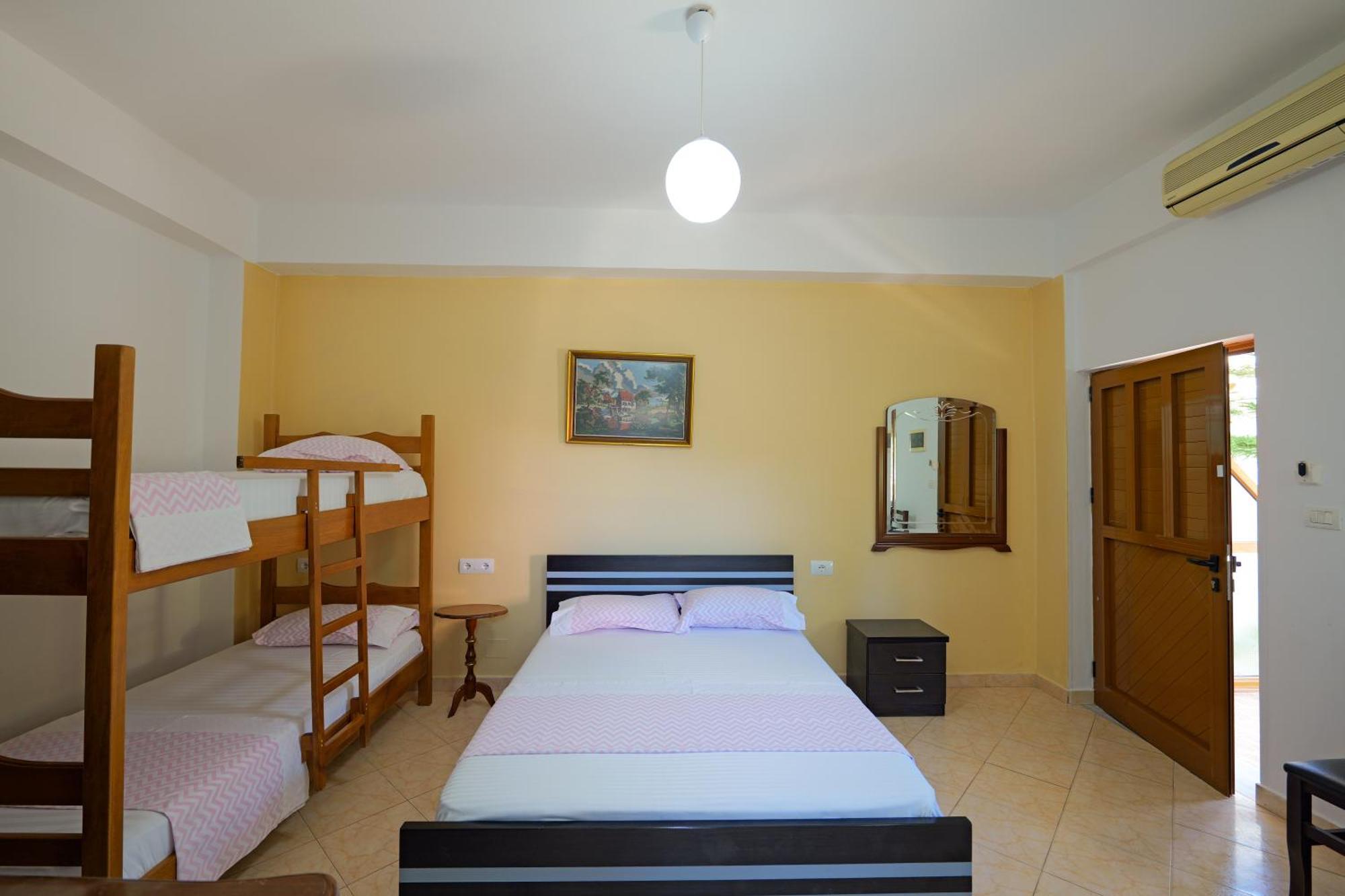 Hotel Chris Ksamil Dış mekan fotoğraf