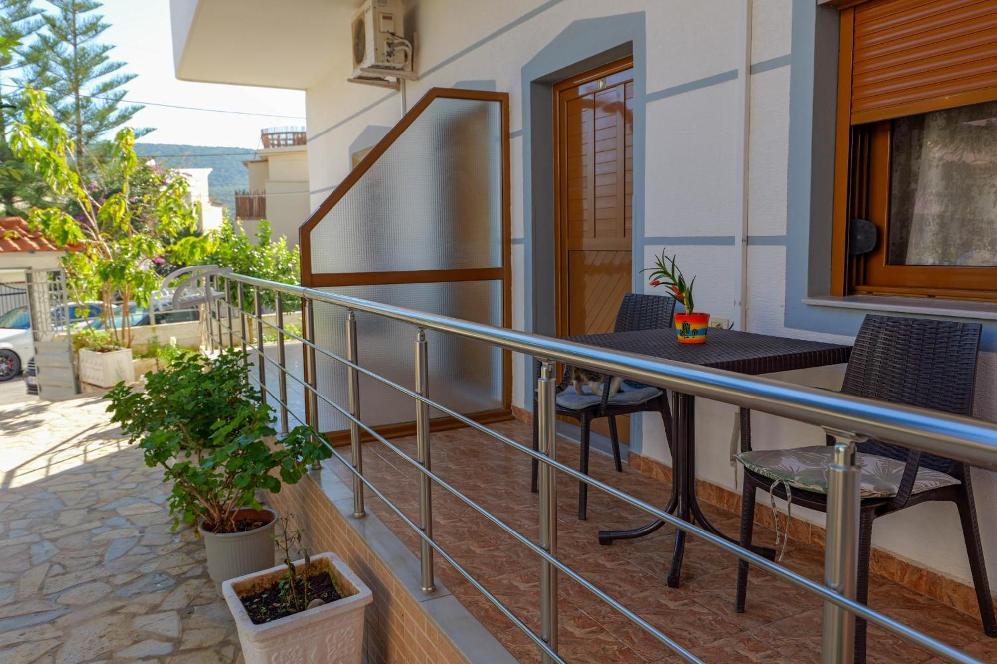 Hotel Chris Ksamil Dış mekan fotoğraf