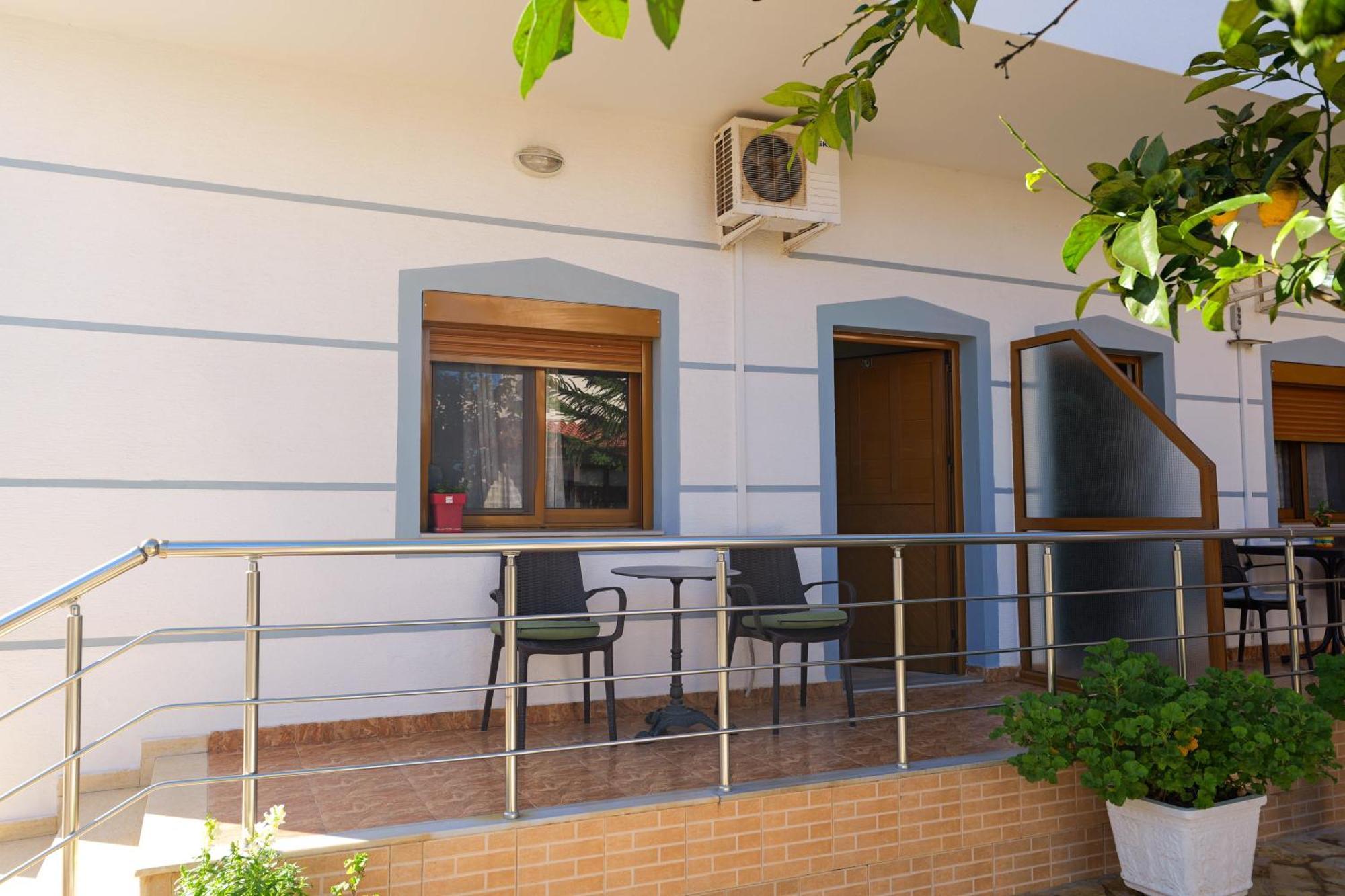 Hotel Chris Ksamil Dış mekan fotoğraf