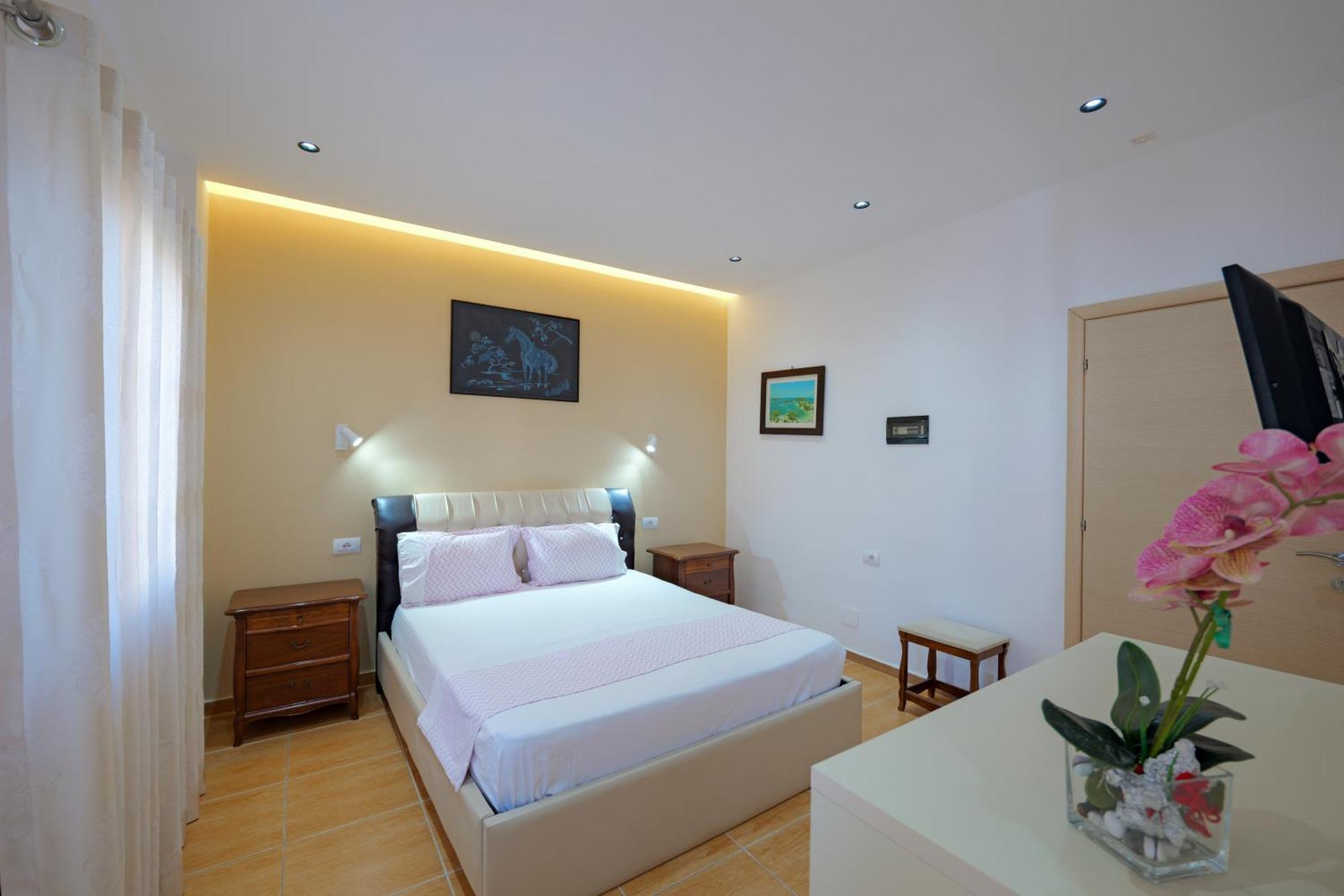 Hotel Chris Ksamil Dış mekan fotoğraf