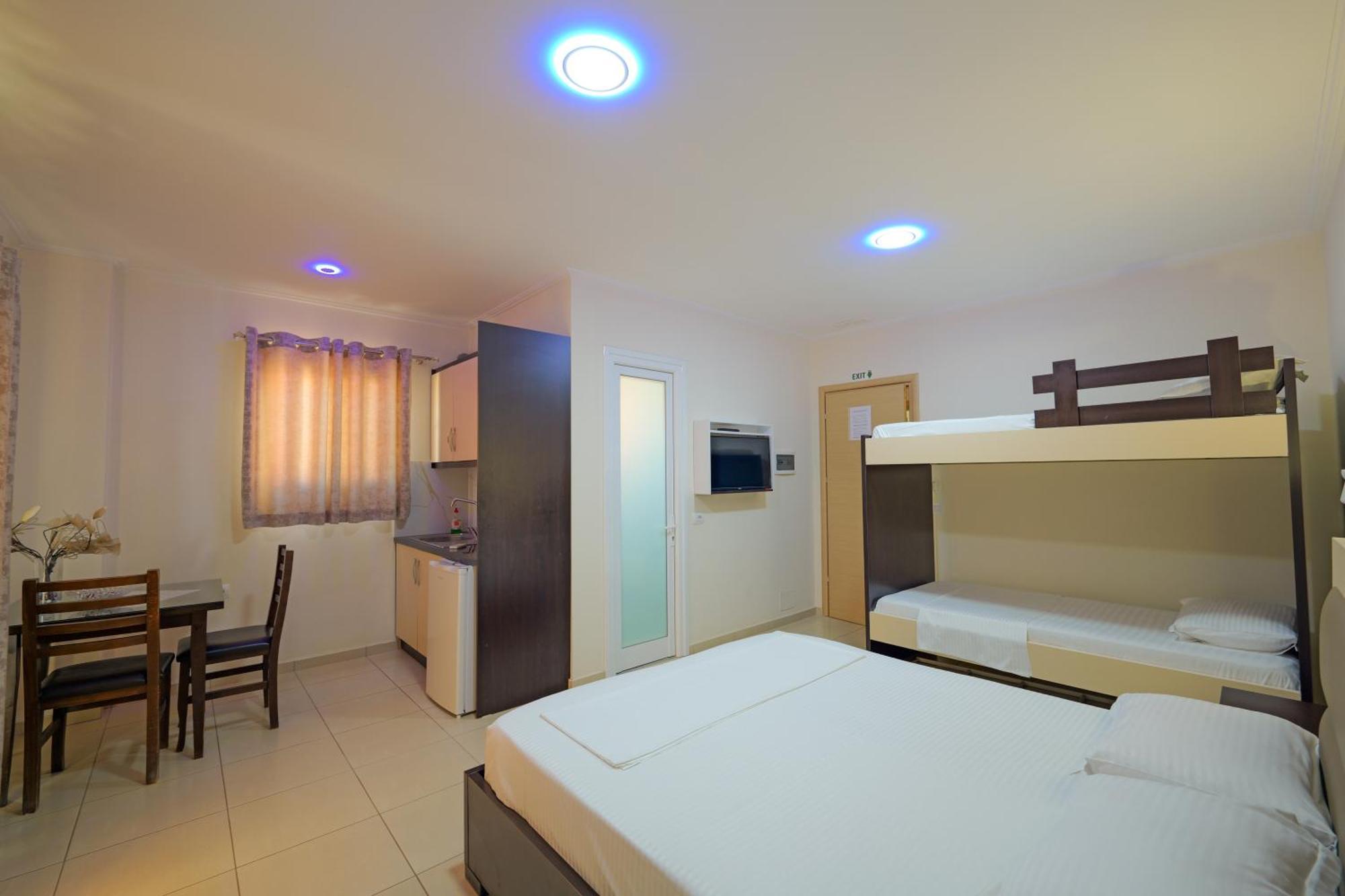 Hotel Chris Ksamil Dış mekan fotoğraf