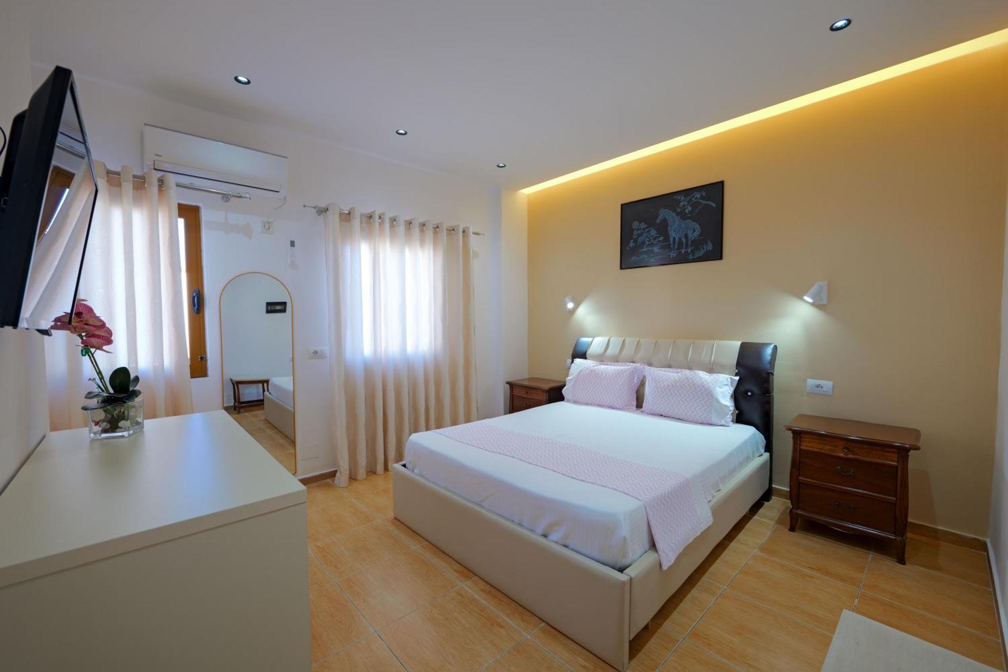 Hotel Chris Ksamil Dış mekan fotoğraf